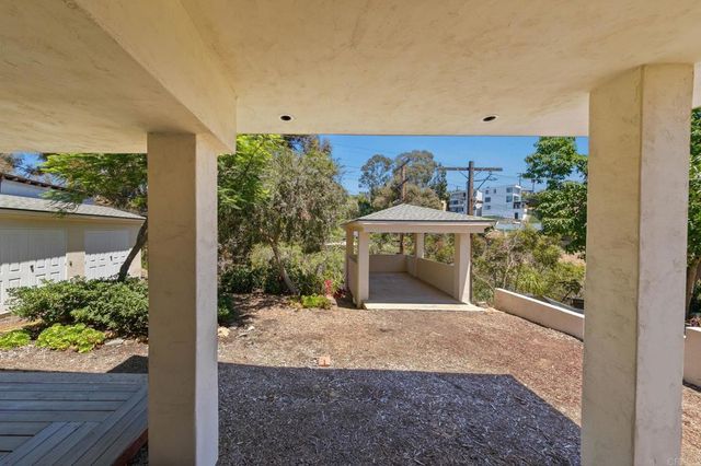 2853 Dove Street, San Diego, CA 92103