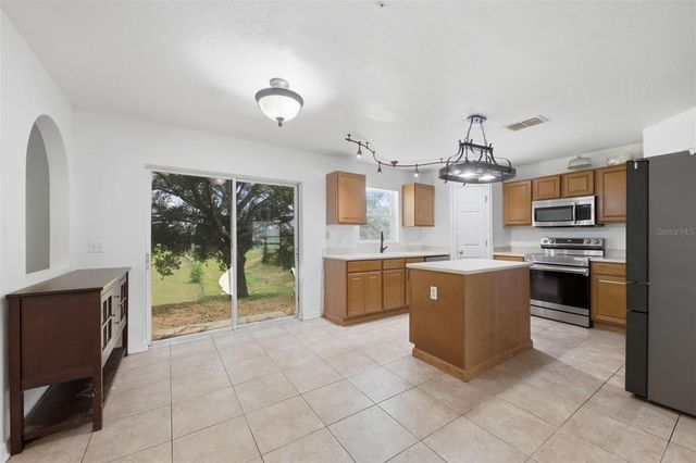 800 MARIETTA LANE, Eustis, FL 32726