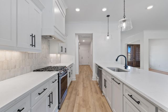 2465 Lilac Drive, Conway, AR 72034