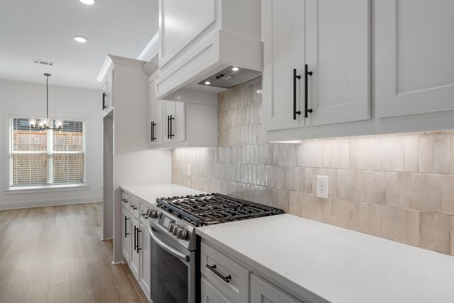 2465 Lilac Drive, Conway, AR 72034