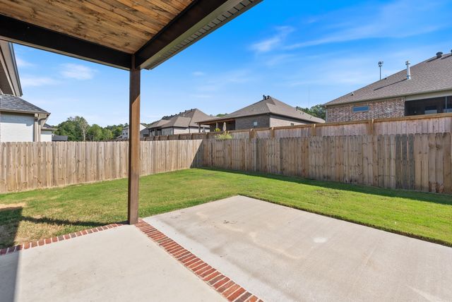 2465 Lilac Drive, Conway, AR 72034