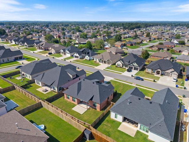 2465 Lilac Drive, Conway, AR 72034