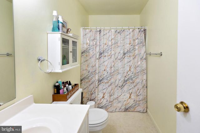 6 HARVARD AVENUE, Somerdale, NJ 08083