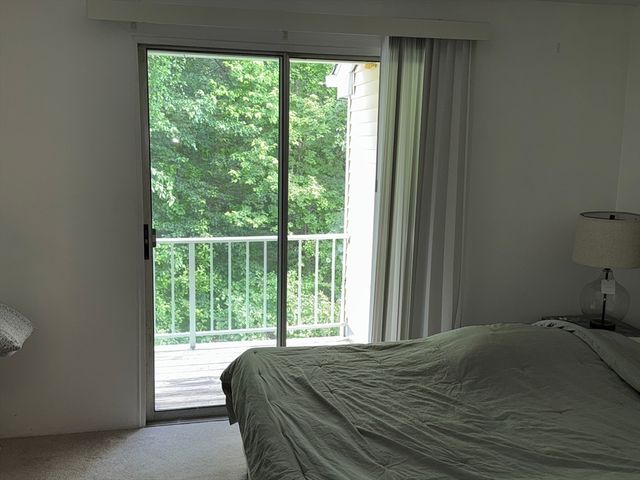 2 Squire Court 8, Natick, MA 01760