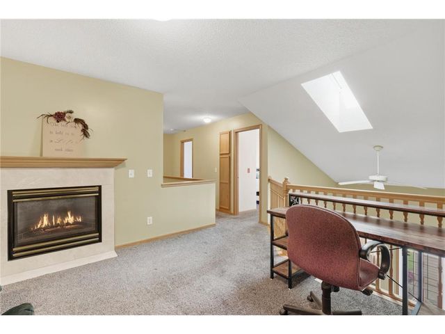 834 Summer Pines Circle, Hudson, WI 54016
