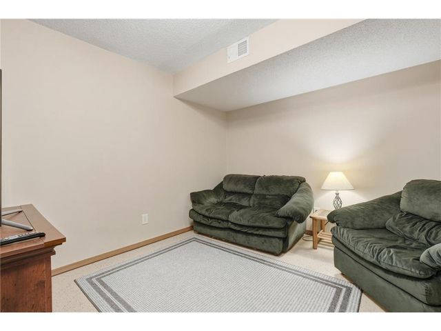 834 Summer Pines Circle, Hudson, WI 54016