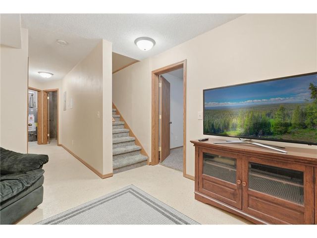 834 Summer Pines Circle, Hudson, WI 54016