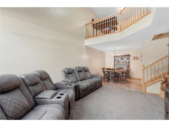 834 Summer Pines Circle, Hudson, WI 54016