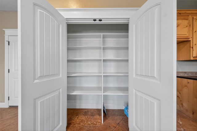 709 Linus Lane, Lindale, TX 75771