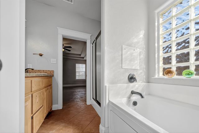 709 Linus Lane, Lindale, TX 75771