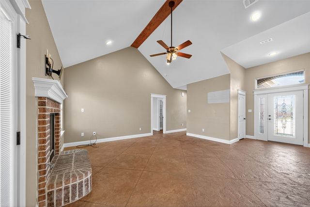 709 Linus Lane, Lindale, TX 75771