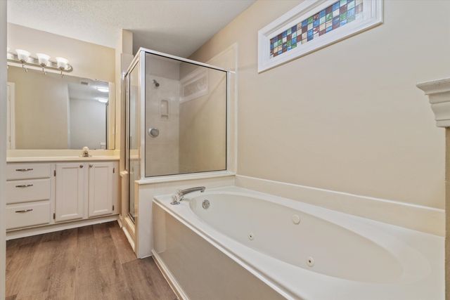 7665 DEXTER RUN CIR, Memphis, TN 38016