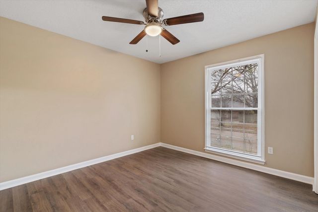 7665 DEXTER RUN CIR, Memphis, TN 38016