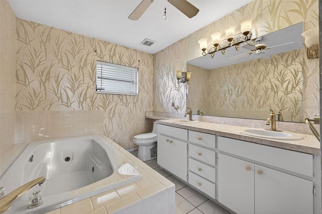 3911 16TH AVENUE N, St Petersburg, FL 33713