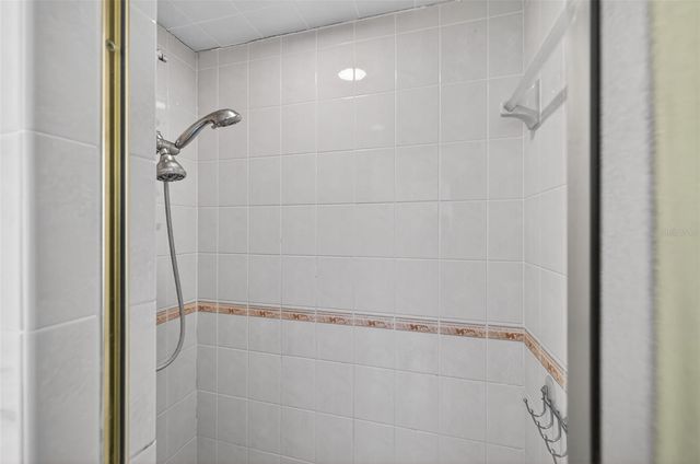 3911 16TH AVENUE N, St Petersburg, FL 33713