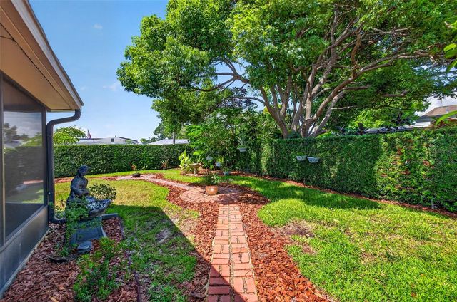 3911 16TH AVENUE N, St Petersburg, FL 33713