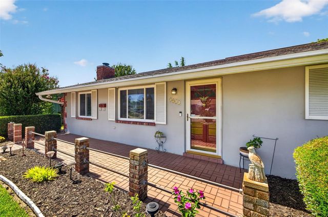 3911 16TH AVENUE N, St Petersburg, FL 33713