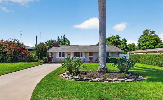 3911 16TH AVENUE N, St Petersburg, FL 33713