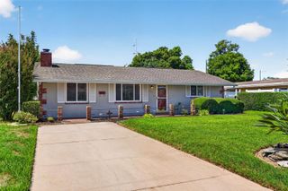 3911 16TH AVENUE N, St Petersburg, FL 33713