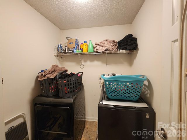 2013 Chadwell Court, Waxhaw, NC 28173