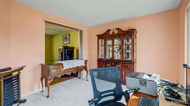 4002 Treeshadow Drive, St Peters, MO 63376