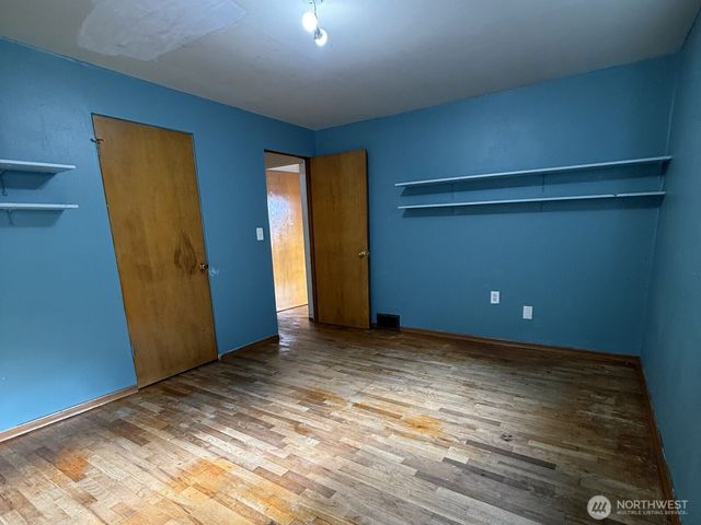409 106th St S, Tacoma, WA 98444