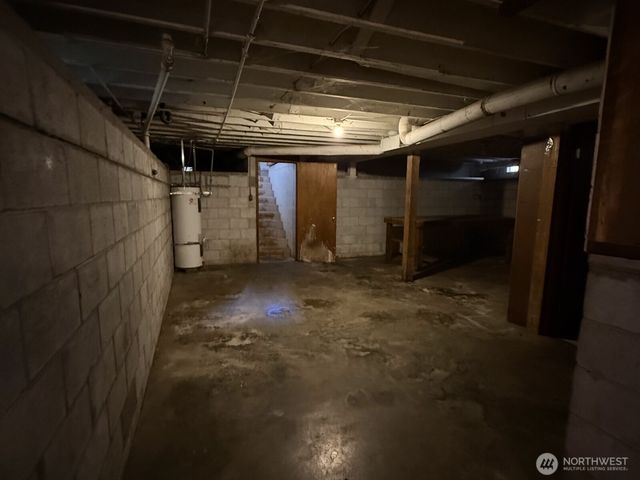 409 106th St S, Tacoma, WA 98444