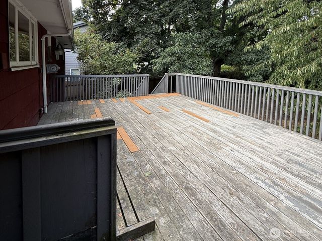 409 106th St S, Tacoma, WA 98444