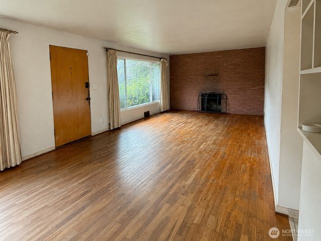 409 106th St S, Tacoma, WA 98444