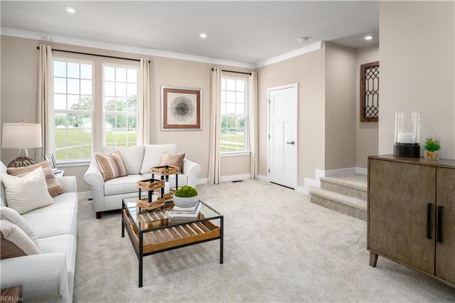 217 Reids Place DR, Suffolk, VA 23434