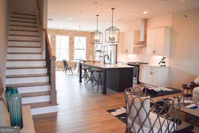 140 Harlow Circle, Roswell, GA 30076