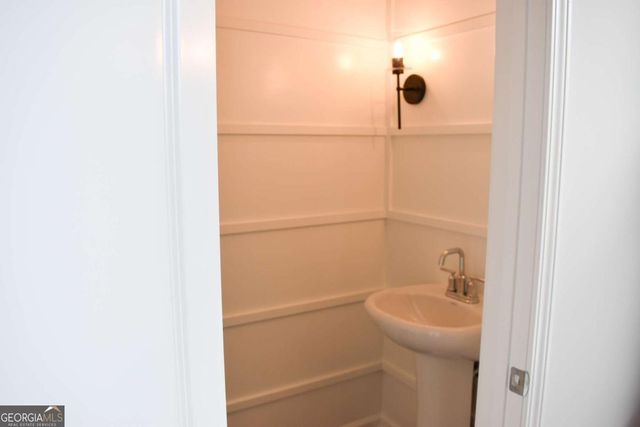 140 Harlow Circle, Roswell, GA 30076