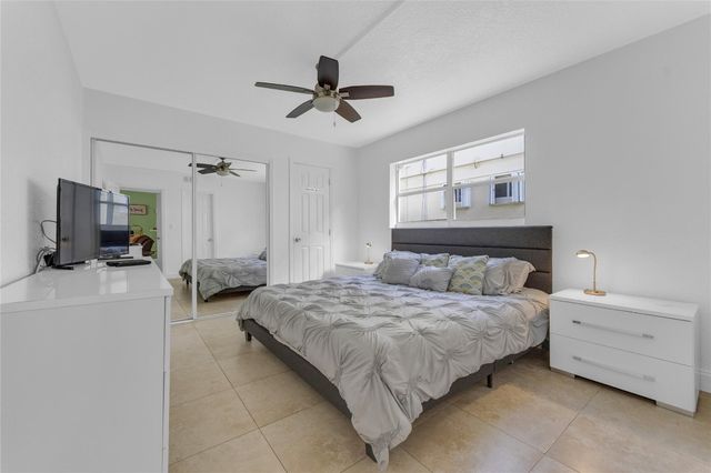 3225 NE 16th Street 10, Pompano Beach, FL 33062