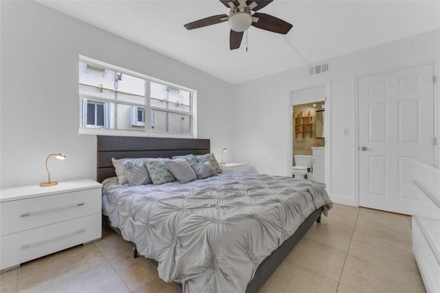 3225 NE 16th Street 10, Pompano Beach, FL 33062