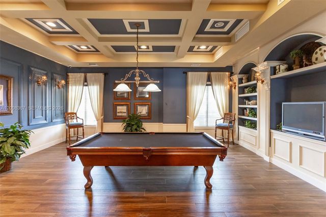 6831 SW 44th St 101, Miami, FL 33155