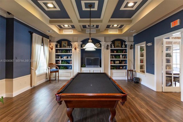 6831 SW 44th St 101, Miami, FL 33155