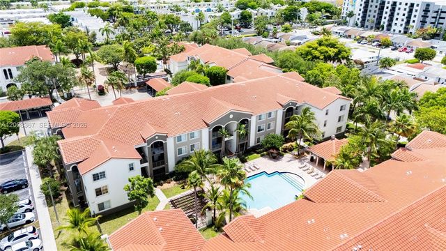 6831 SW 44th St 101, Miami, FL 33155