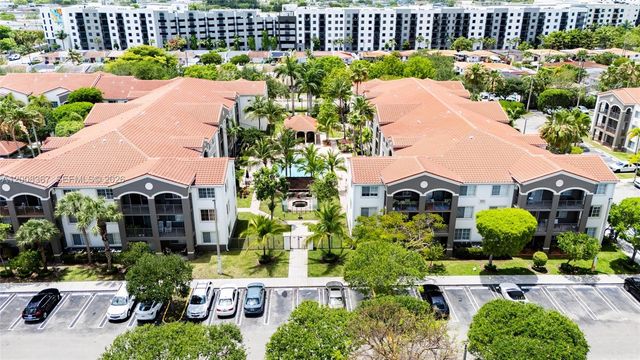 6831 SW 44th St 101, Miami, FL 33155