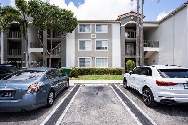 6831 SW 44th St 101, Miami, FL 33155