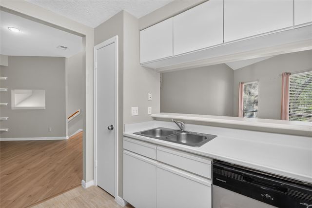 4144 Greystone Way 105, Sugar Land, TX 77479