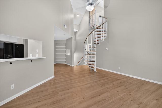 4144 Greystone Way 105, Sugar Land, TX 77479
