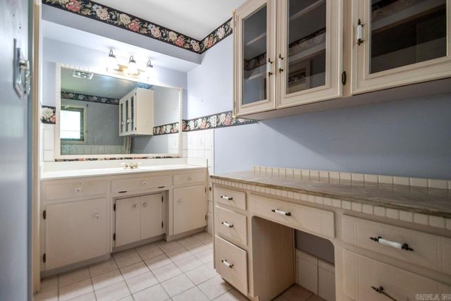 1209 Silverwood Trail, North Little Rock, AR 72116