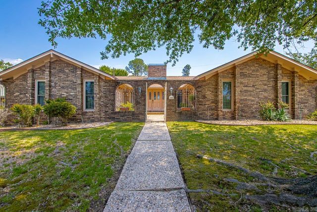 1209 Silverwood Trail, North Little Rock, AR 72116