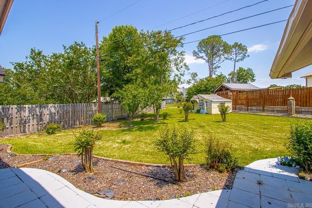 1209 Silverwood Trail, North Little Rock, AR 72116