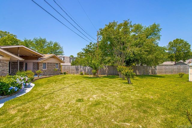 1209 Silverwood Trail, North Little Rock, AR 72116