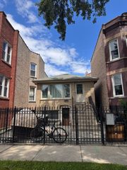3556 W Dickens Avenue, Chicago, IL 60647