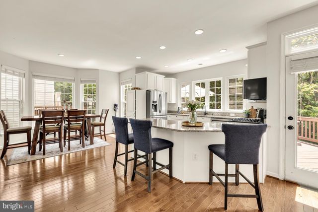 6747 APPLEMINT LN, Alexandria, VA 22310