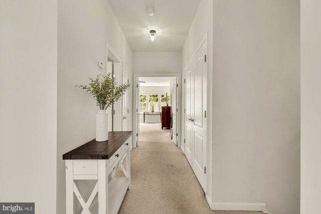 6747 APPLEMINT LN, Alexandria, VA 22310