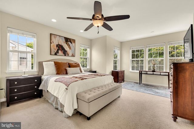 6747 APPLEMINT LN, Alexandria, VA 22310