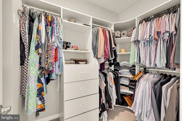 6747 APPLEMINT LN, Alexandria, VA 22310